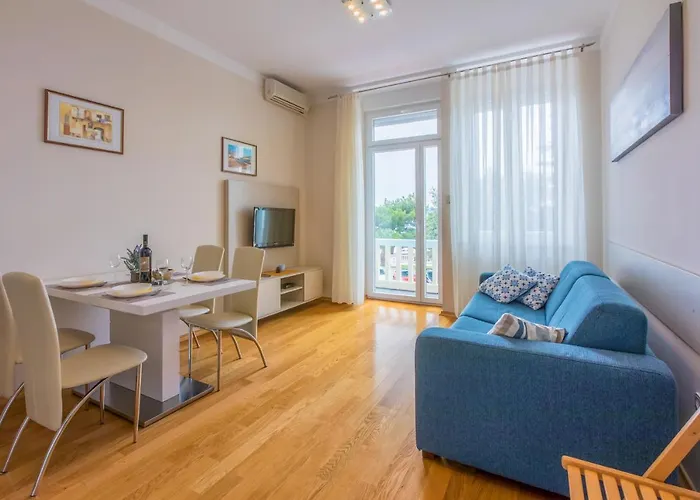 Laura Appartement Crikvenica